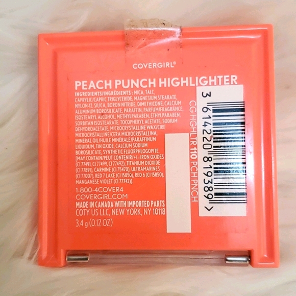 COVERGIRL MAKE-UP BUNDLE - Picture 7 of 7